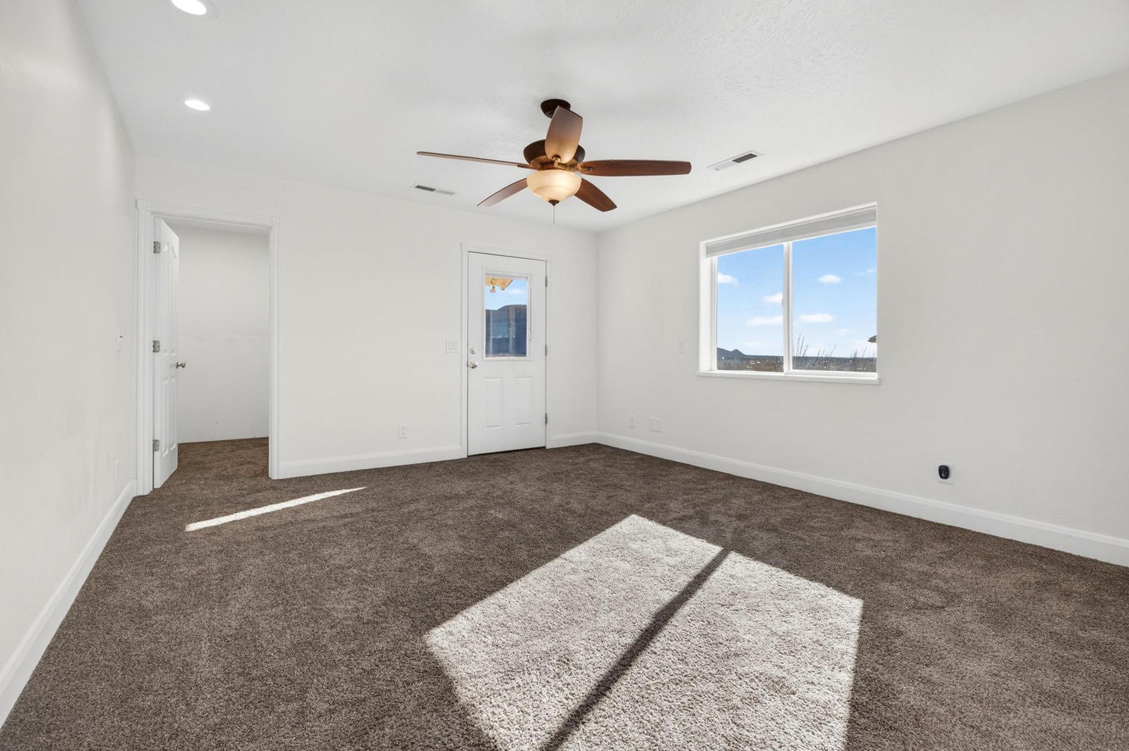 640 N Juniper ST, Hildale, photo 22 of 90