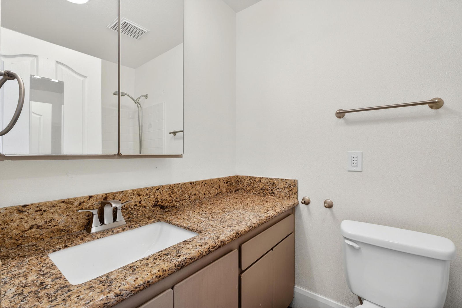 640 N Juniper ST, Hildale, photo 29 of 90