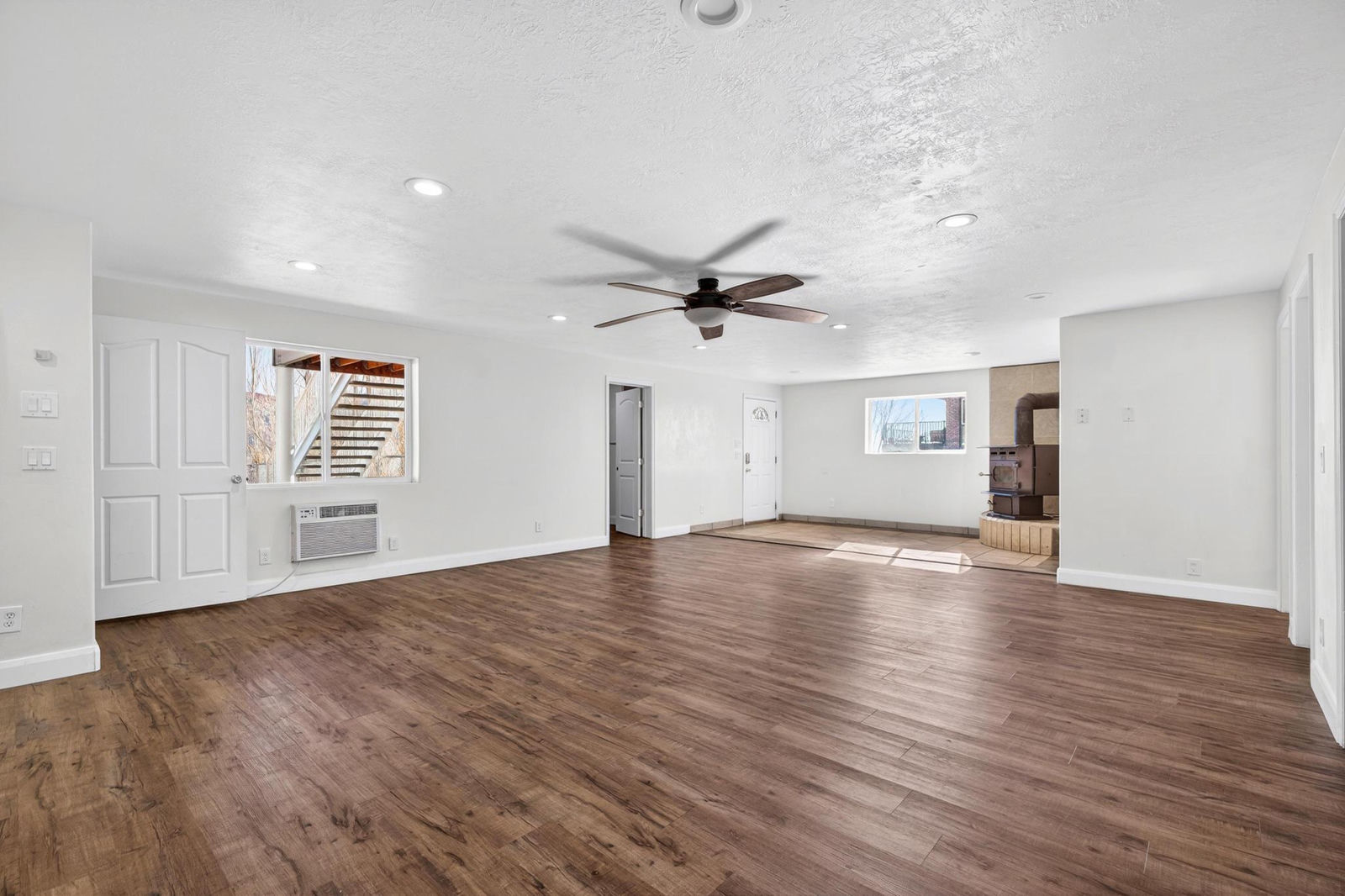 640 N Juniper ST, Hildale, photo 38 of 90