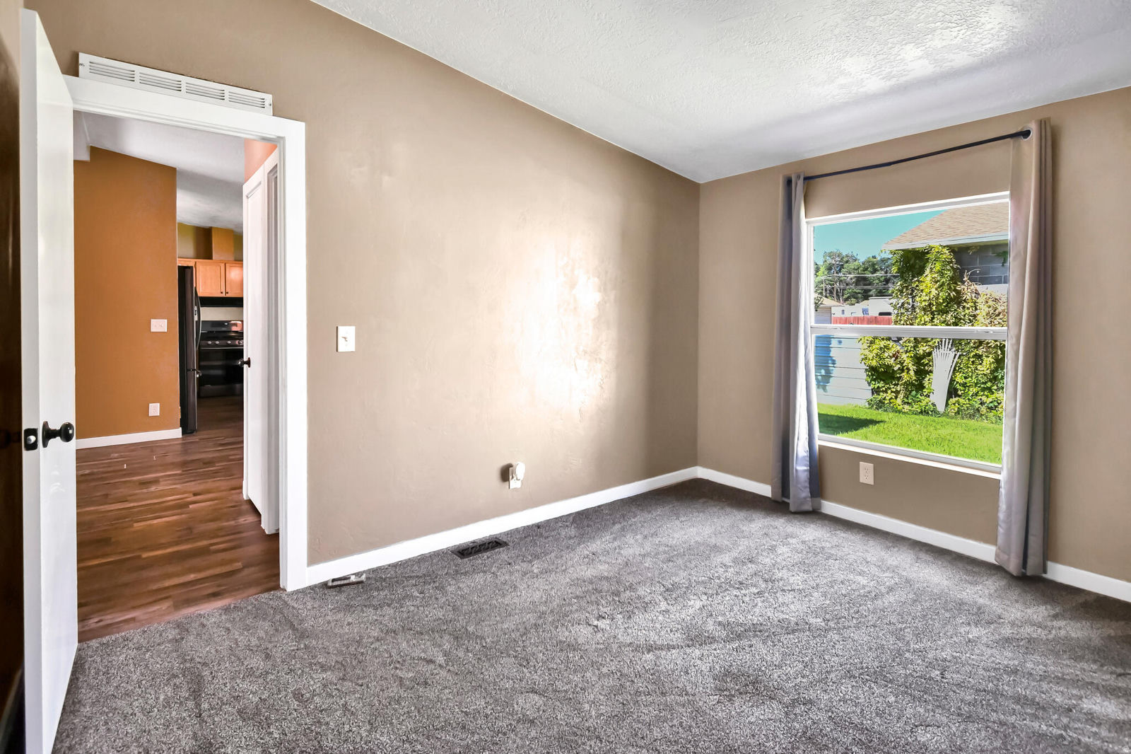 171 N 700 E, Richfield, photo 20 of 51