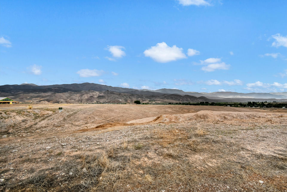 Parcel #01-0004-0871, Marysvale, photo 3