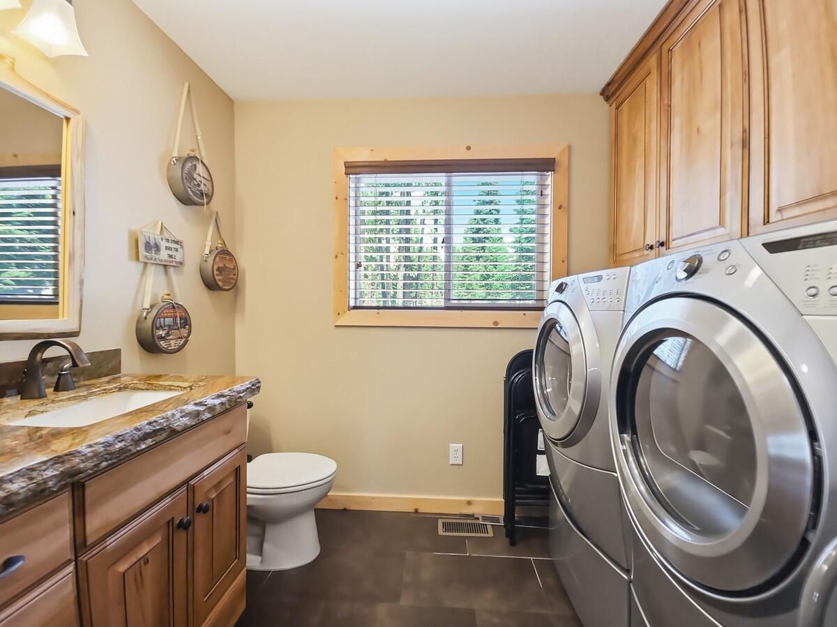 1525 N Henry RD, Duck Creek Village, photo 21 of 50