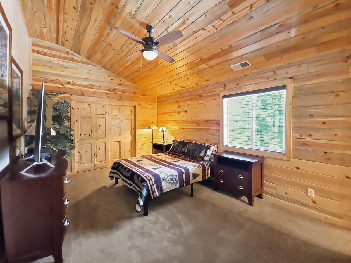 1525 N Henry RD, Duck Creek Village, photo 28 of 50