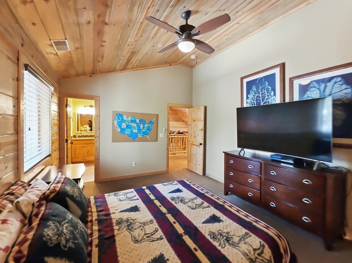1525 N Henry RD, Duck Creek Village, photo 29 of 50