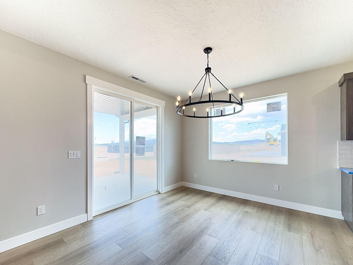 4403 W 100 N, Cedar City, photo 5 of 13