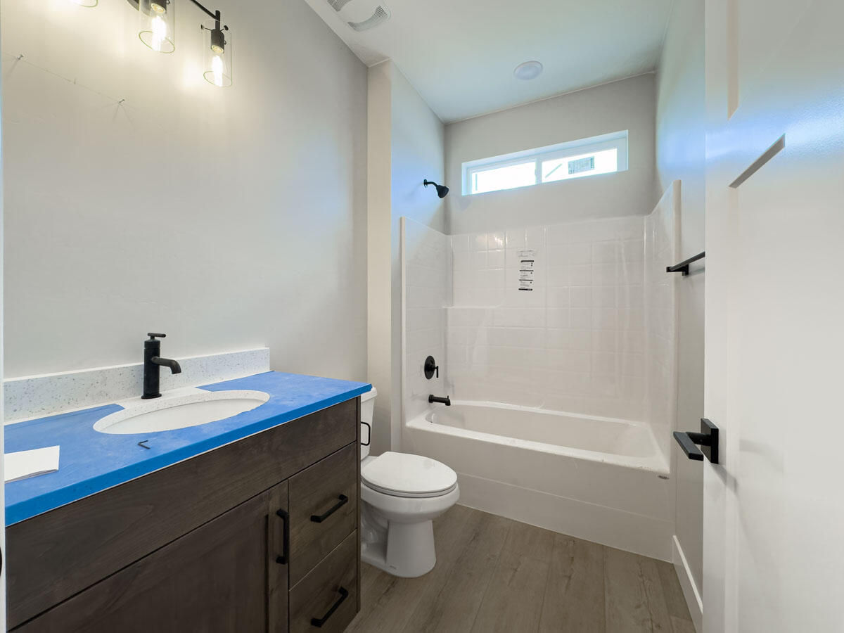 4403 W 100 N, Cedar City, photo 12 of 13