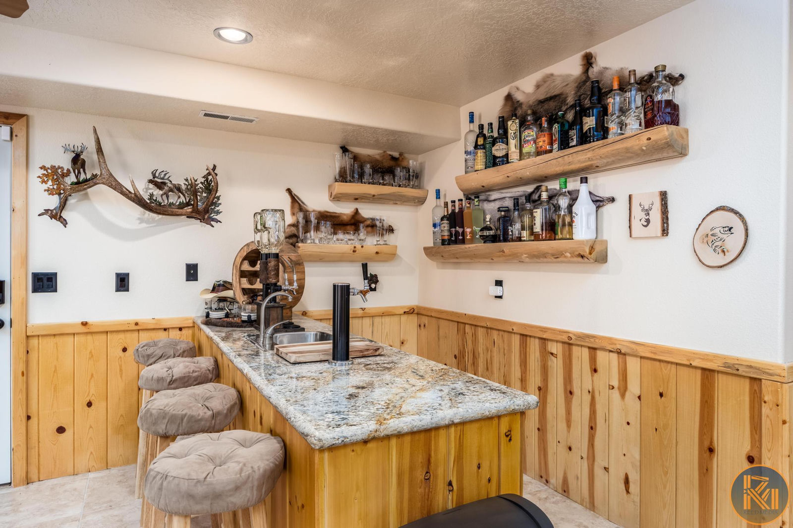 2945 Comanche DR, Duck Creek Village, photo 9 of 42