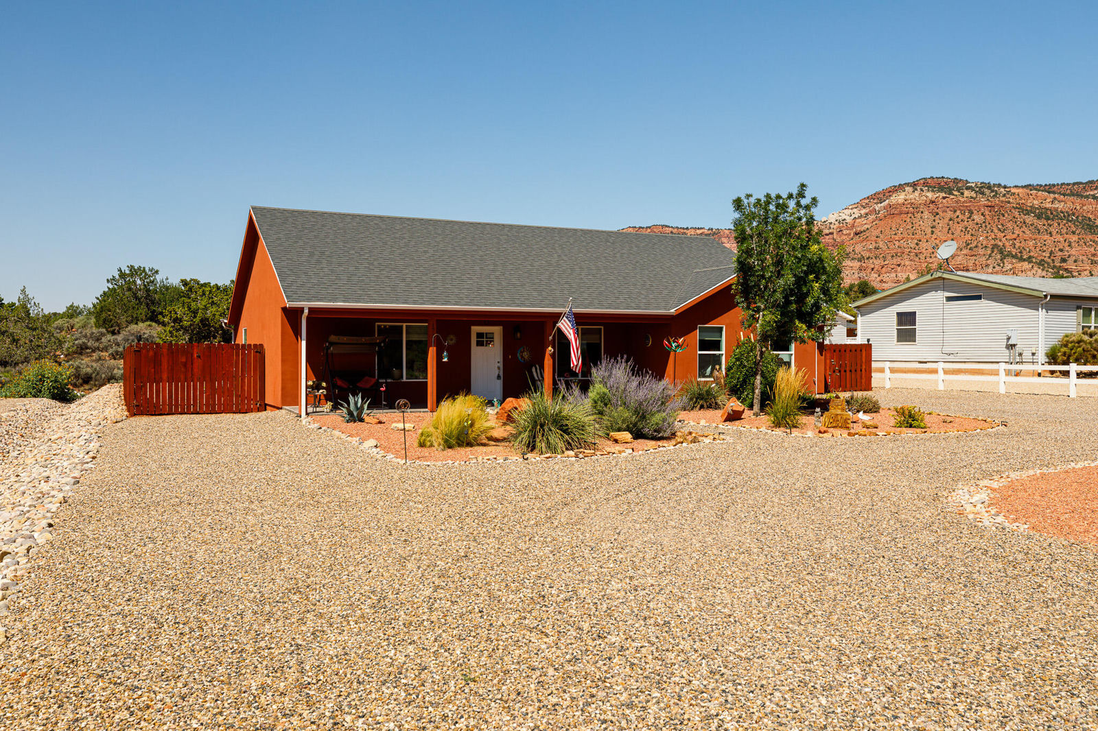 1734 S Lee DR, Kanab, photo 32 of 41
