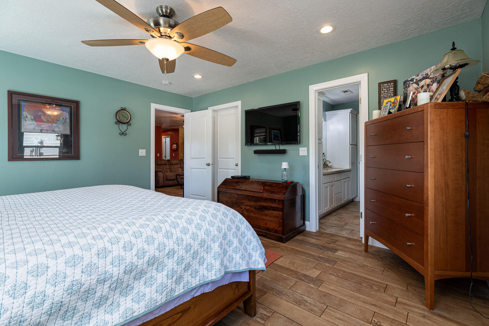 1734 S Lee DR, Kanab, photo 16 of 41