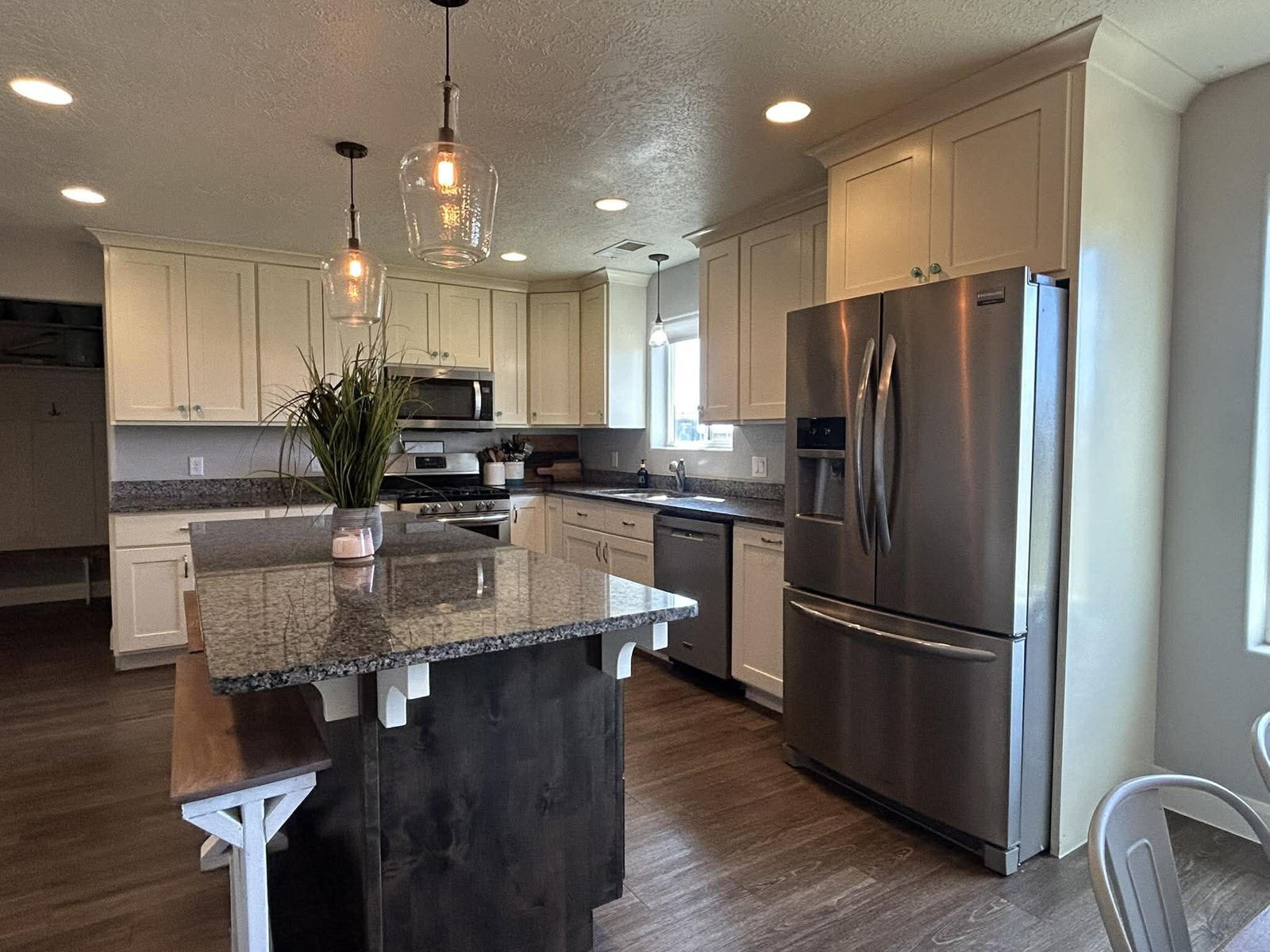 310 S 625 E, Enterprise, photo 9 of 24