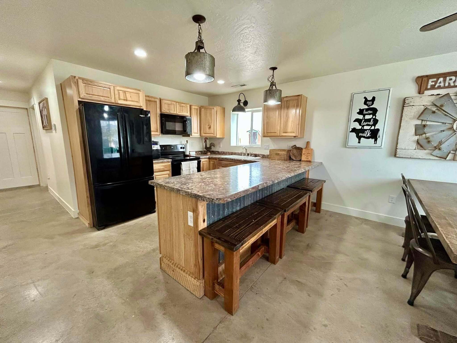 1380 N 2800 E, Enterprise, photo 9 of 65