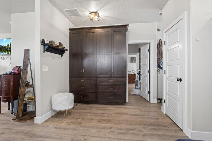 711 W Main ST, Enterprise, photo 12 of 40