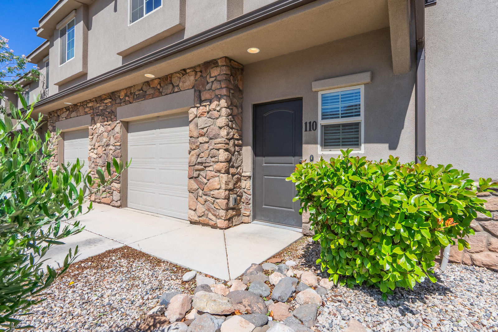 370 W Buena Vista Blvd, #110, Washington, photo 2 of 44