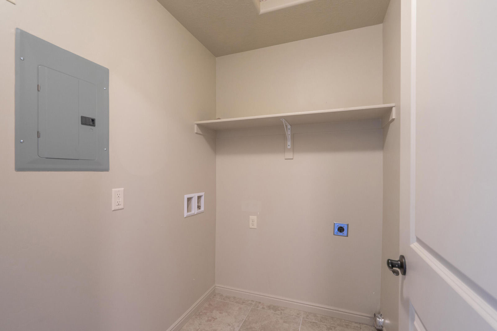 370 W Buena Vista Blvd, #110, Washington, photo 24 of 44