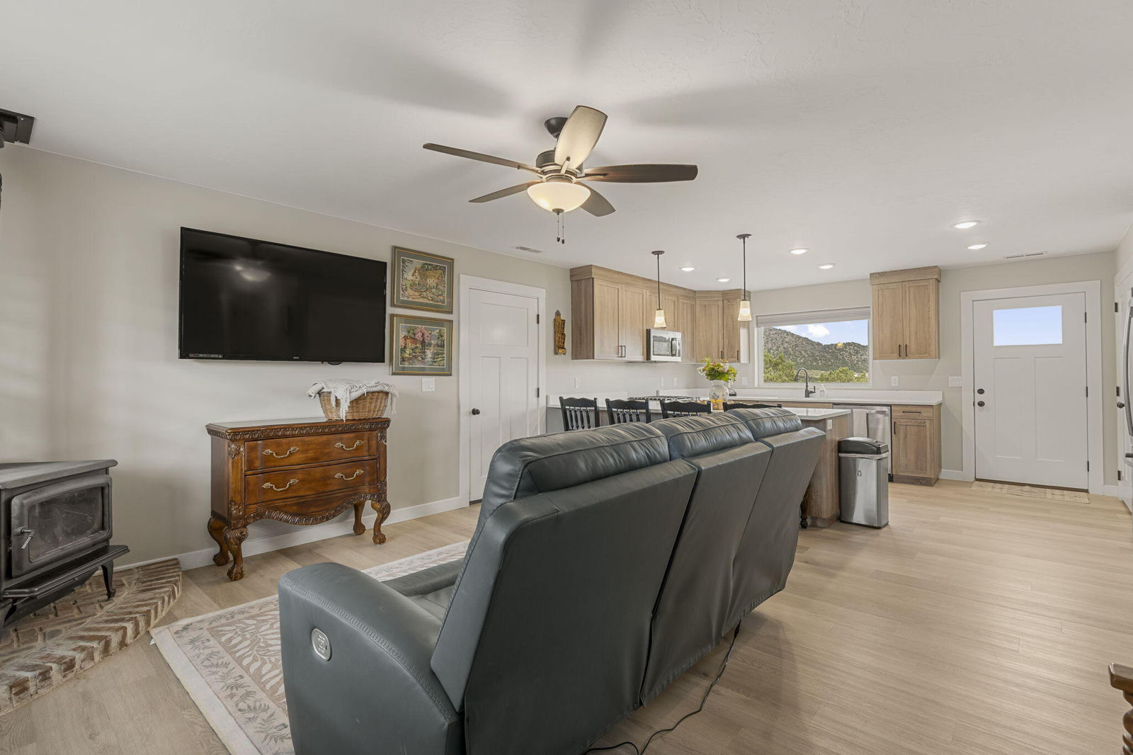 4026 S 17675 W, Cedar City, photo 6 of 46