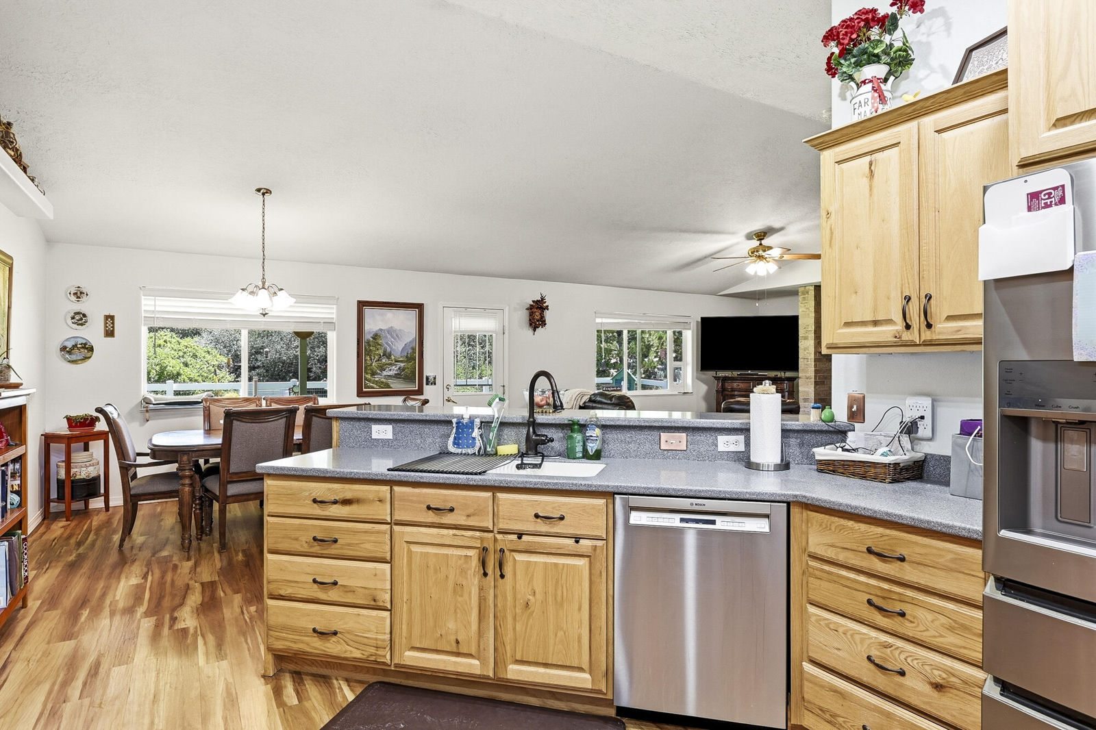 762 W Wipishani LN, New Harmony, photo 15 of 50