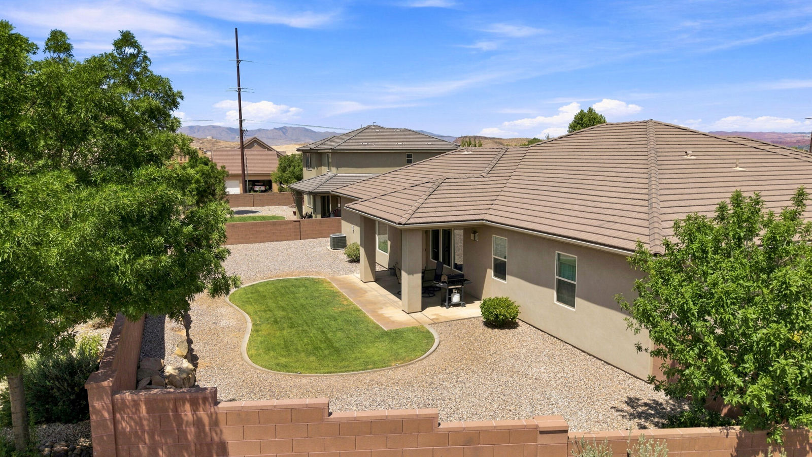 2624 E Auburn DR, St George, photo 4 of 60