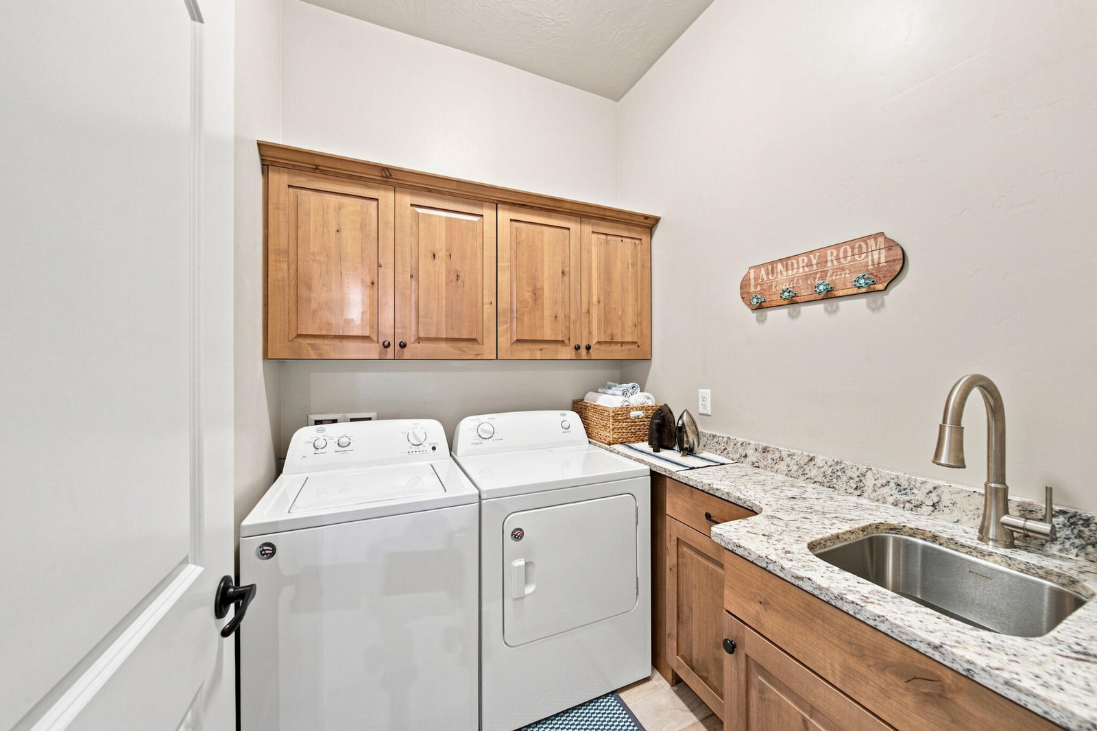 2624 E Auburn DR, St George, photo 27 of 60