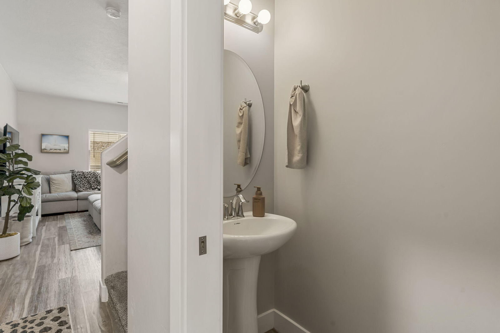1541 S 1500 W, Unit B, Cedar City, photo 6 of 31