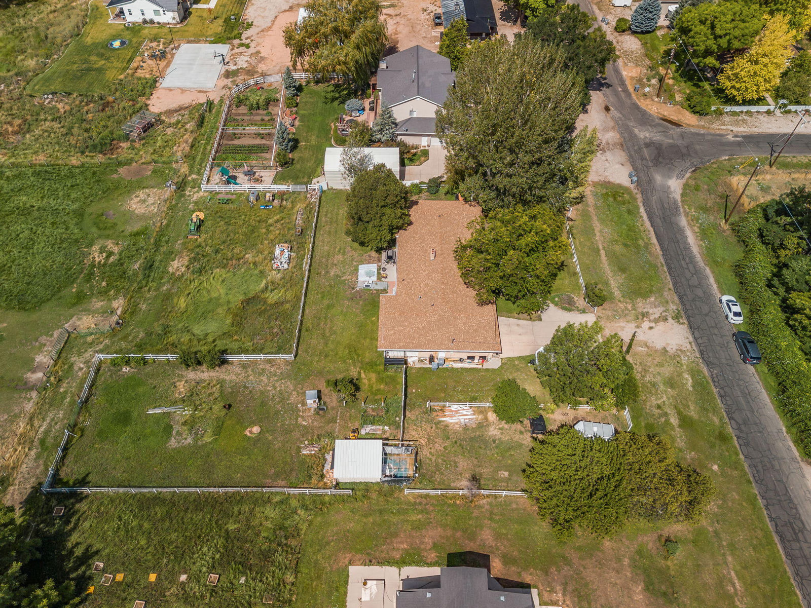 20 E 100 S, New Harmony, photo 59 of 59