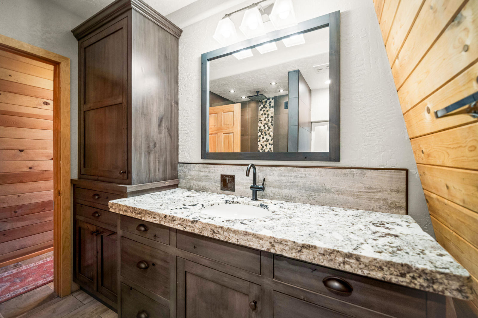 3010 E Primrose Path, Duck Creek Village, photo 14 of 48
