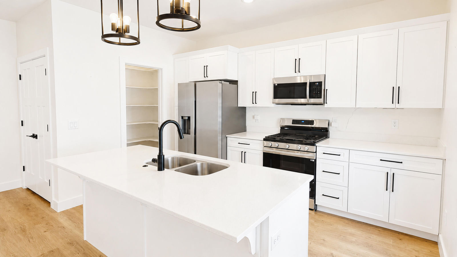 2875 W Cody DR, 32, Cedar City, photo 9 of 30