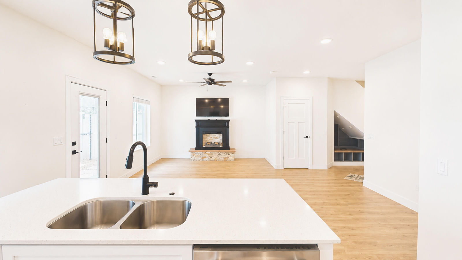 2875 W Cody DR, 32, Cedar City, photo 10 of 30