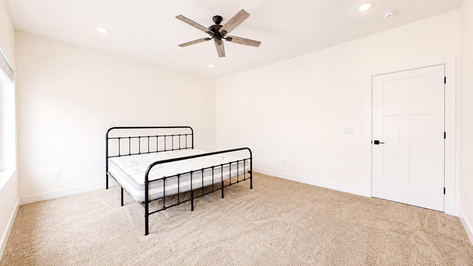 2875 W Cody DR, 32, Cedar City, photo 19 of 30
