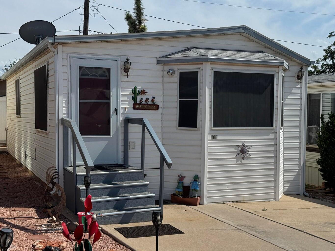 1225 N Dixie Downs RD, #100, St George, photo 2 of 22