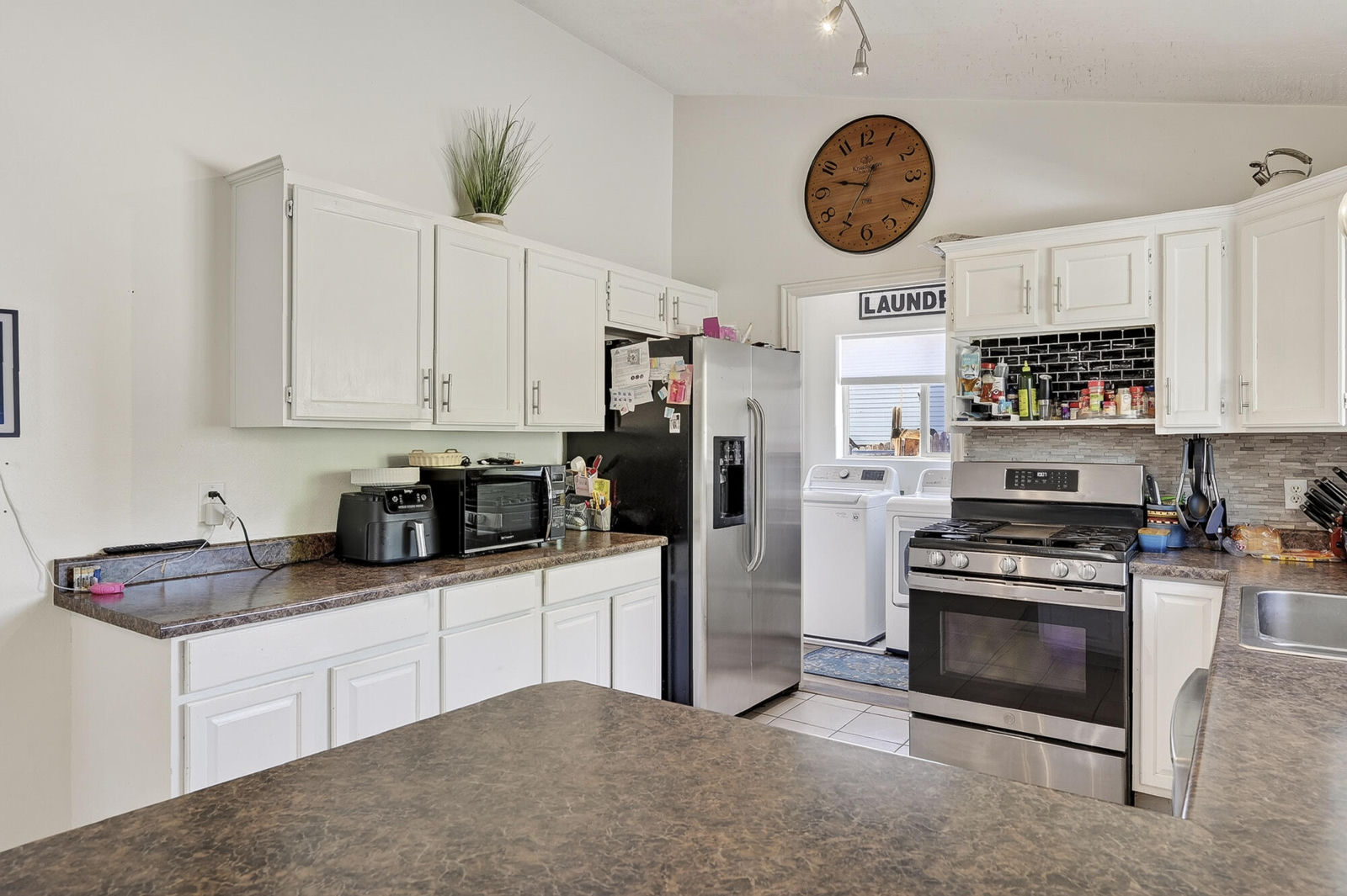 4681 N Santa Fe Trail, Enoch, photo 13 of 49