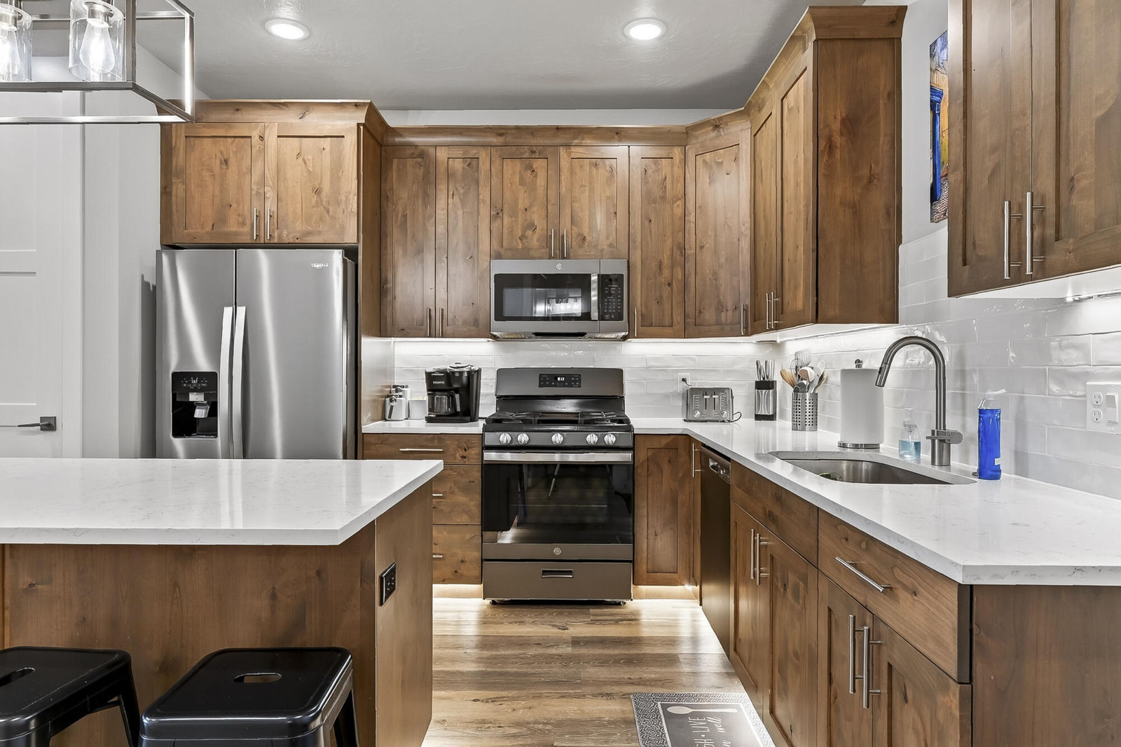 899 S Lincoln Ave, 3, Cedar City, photo 14 of 38