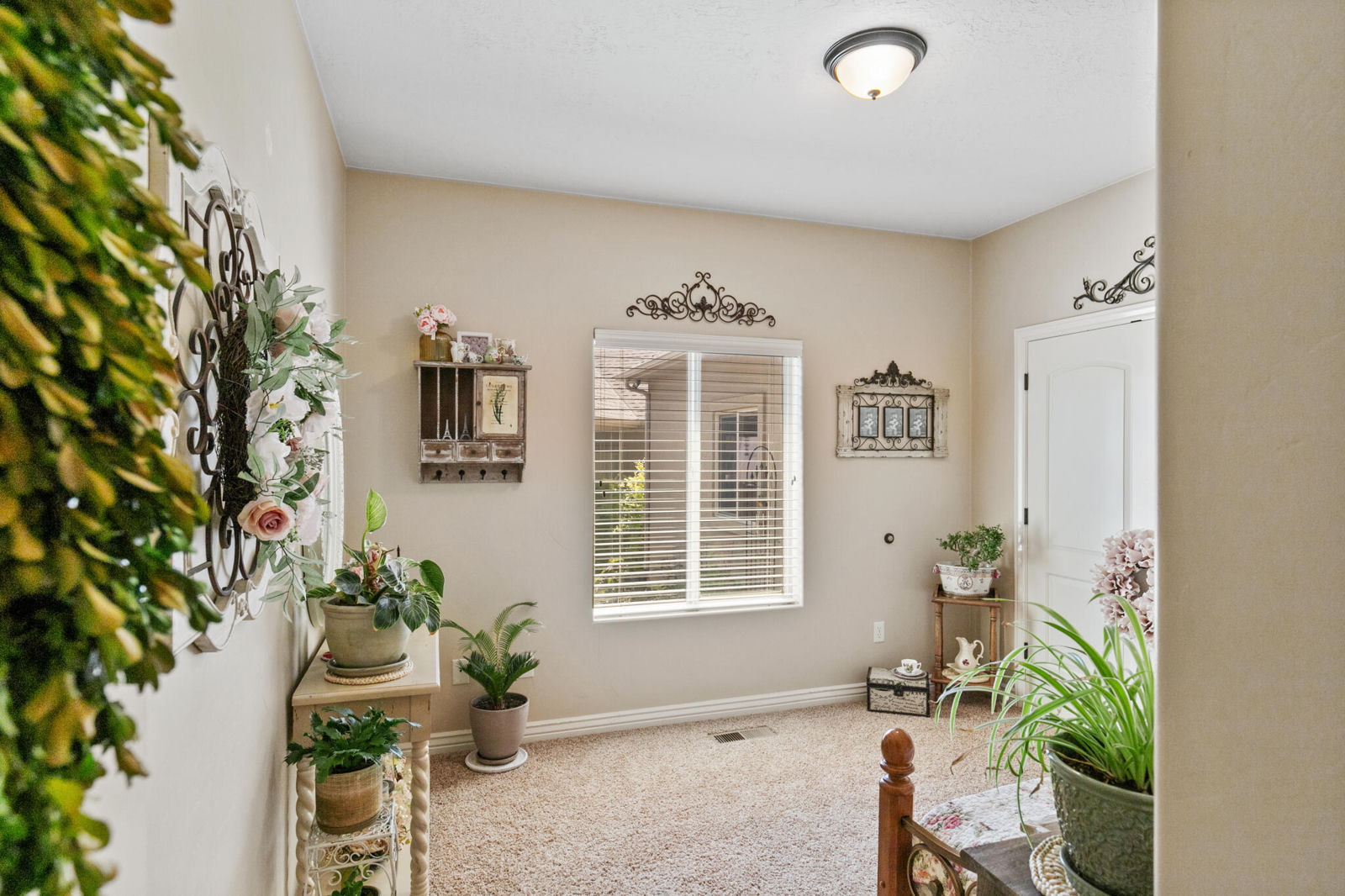 63 W 2875 North CIR N, Cedar City, photo 18 of 54