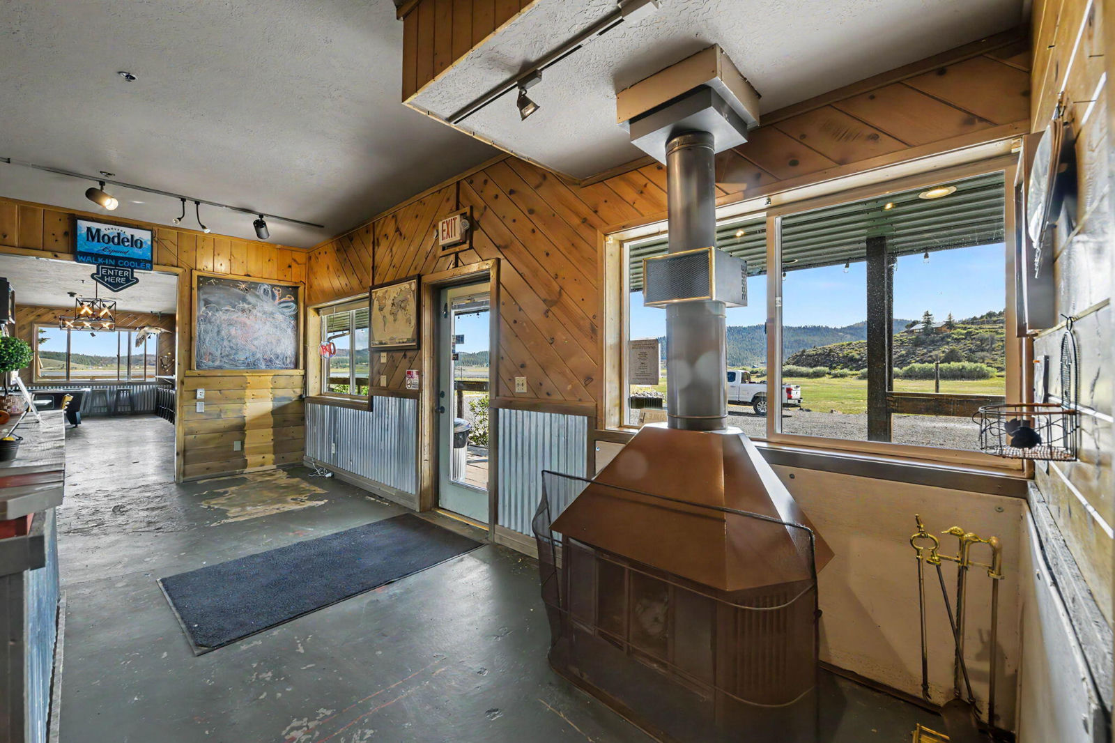 284 E North Shore RD, Panguitch, photo 14 of 50