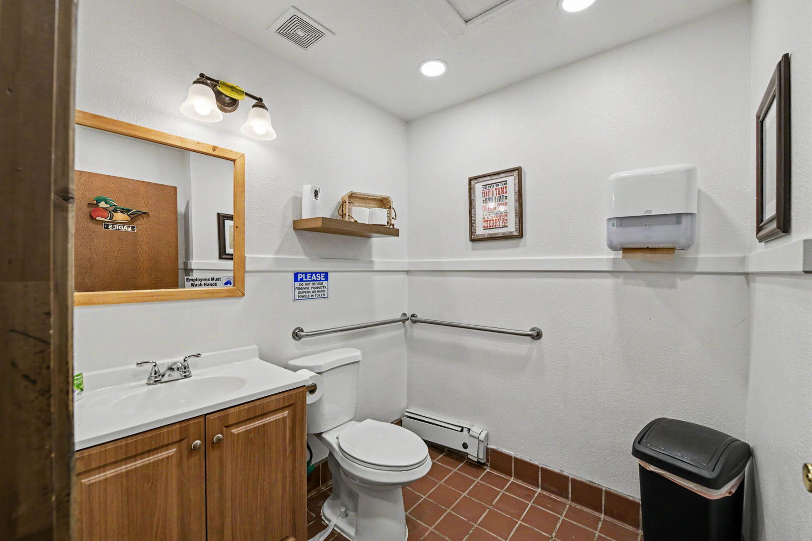 284 E North Shore RD, Panguitch, photo 29 of 50