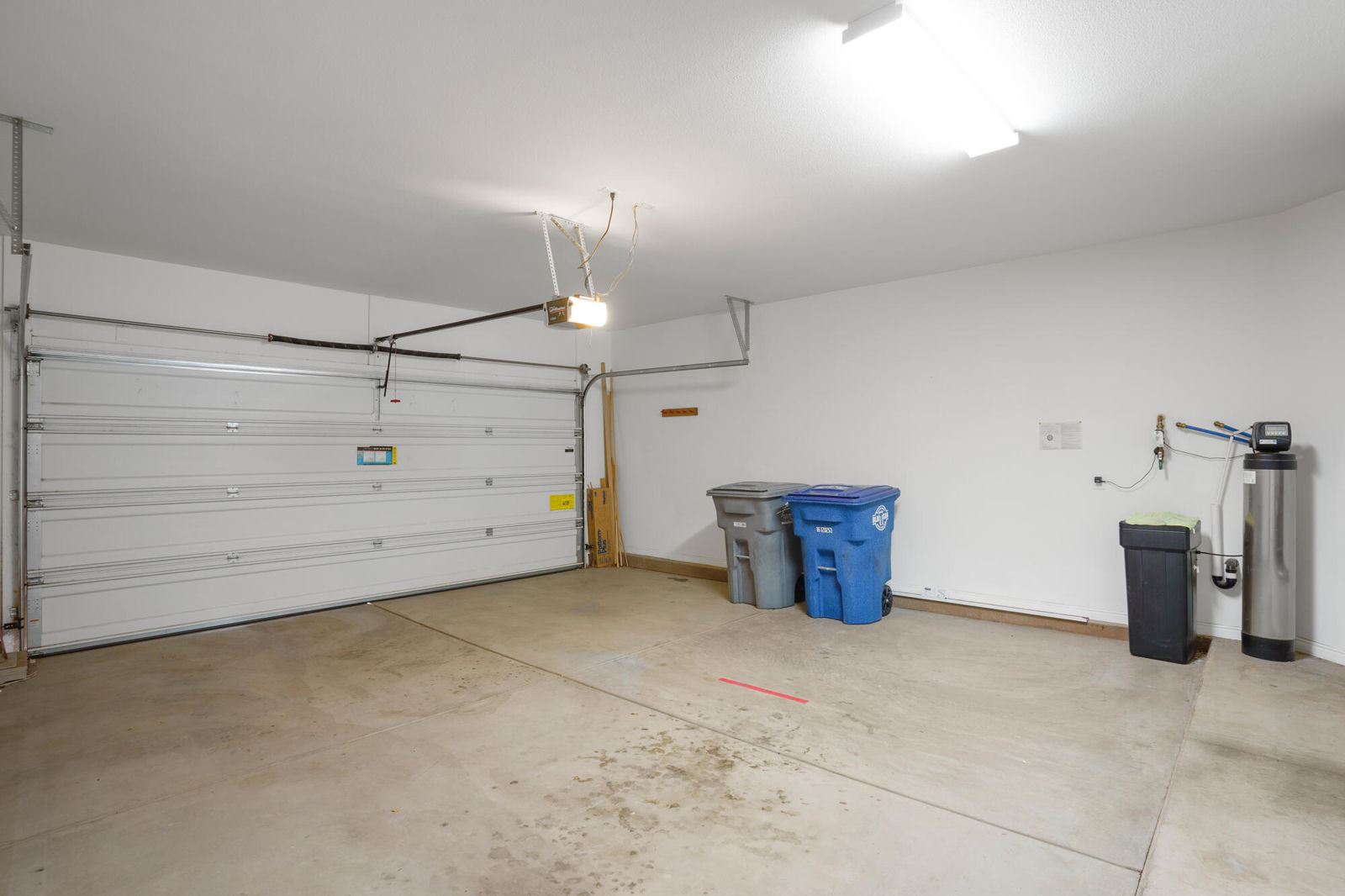 2196 N Silverstone Way, Washington, photo 22 of 31