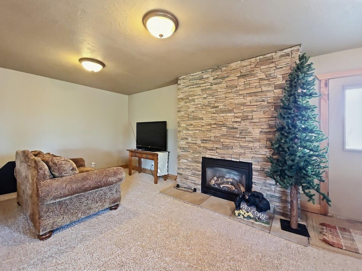 1402 N Aspen DR, Brian Head, photo 32 of 50