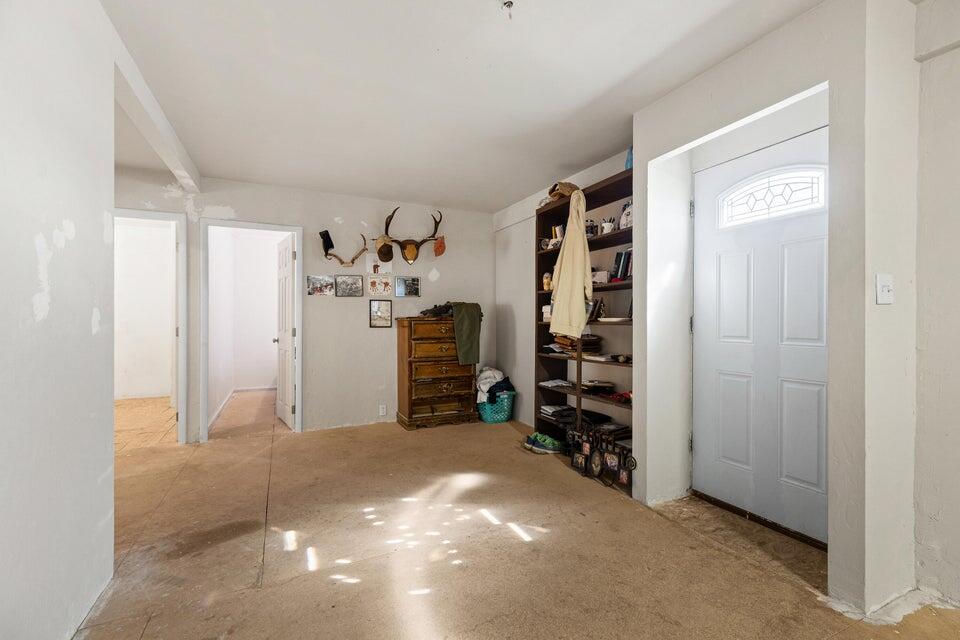 318 S Center ST, Enterprise, photo 3