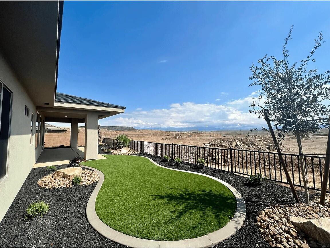 2715 W Trasimeno DR, St George, photo 10 of 22