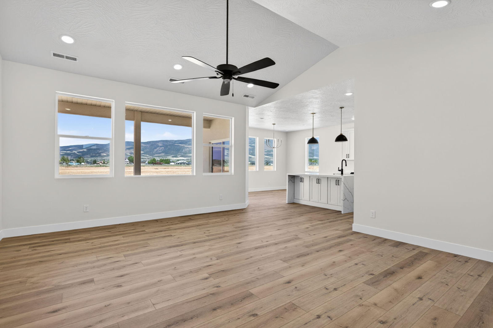 171 W 2725 N, Cedar City, photo 18 of 29
