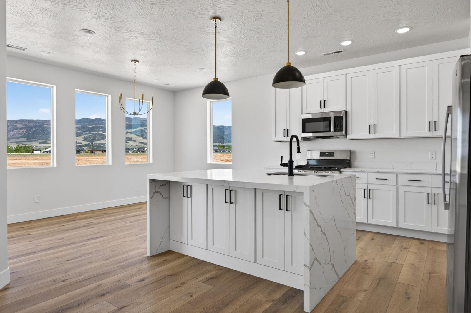 522 S Renze Adams ST, Cedar City, photo 16 of 22