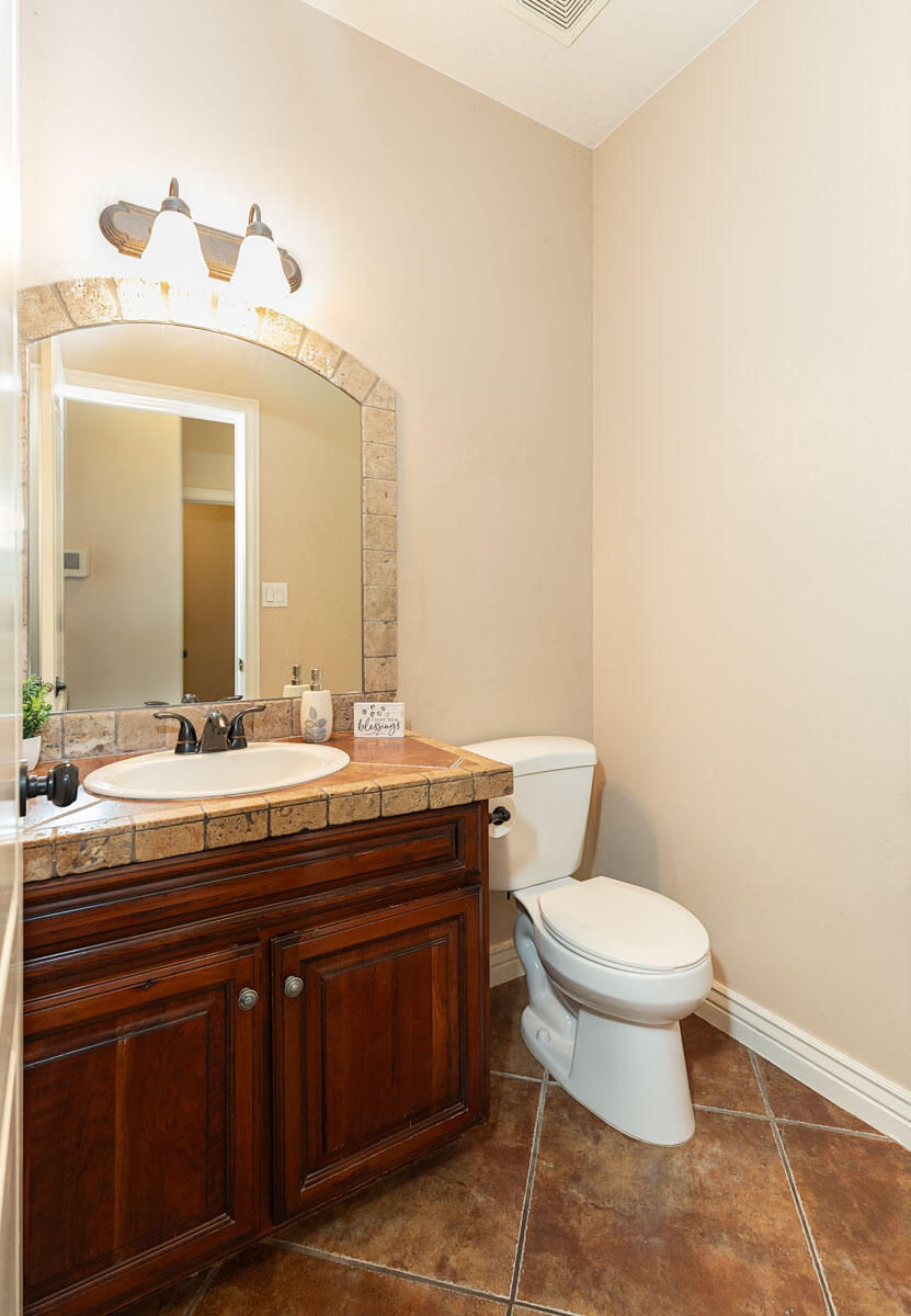 1073 S 4425 W, Cedar City, photo 9 of 40