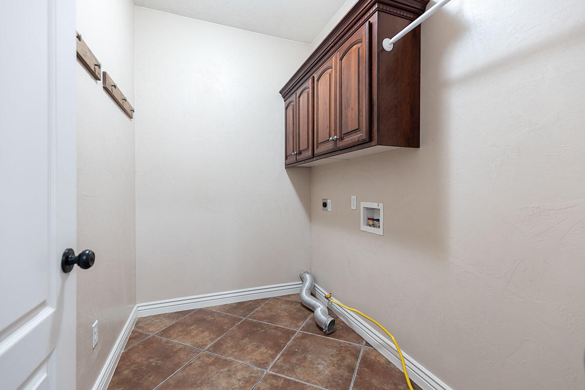 1073 S 4425 W, Cedar City, photo 10 of 40