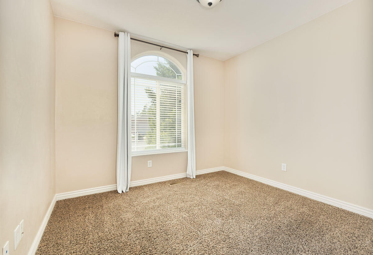 1073 S 4425 W, Cedar City, photo 15 of 40