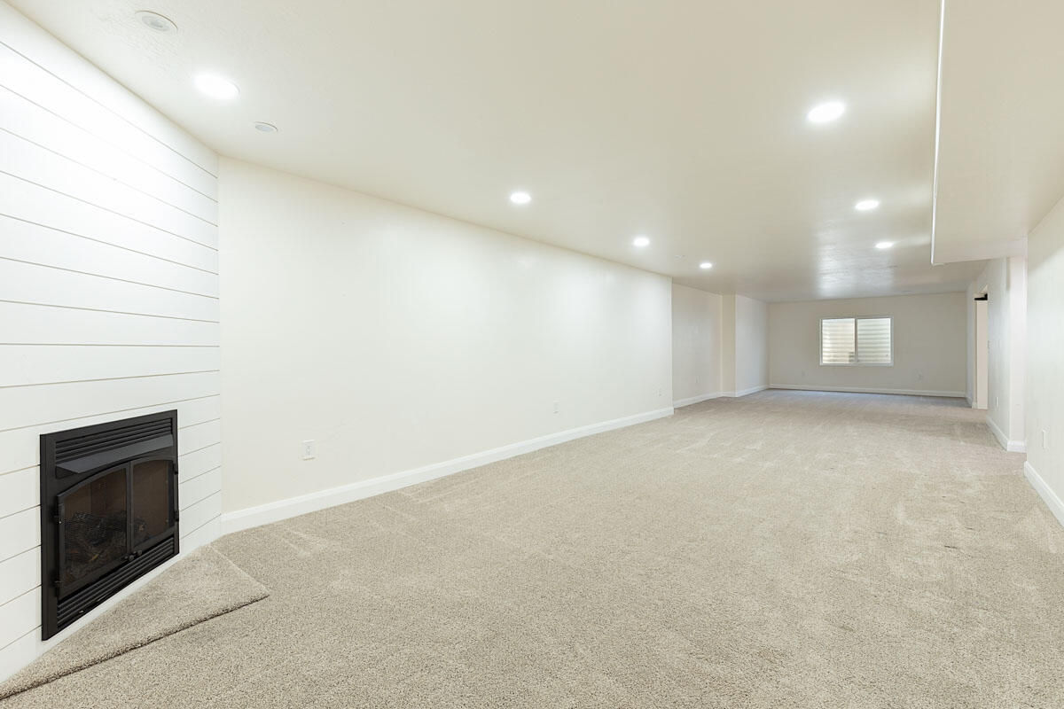 1073 S 4425 W, Cedar City, photo 18 of 40