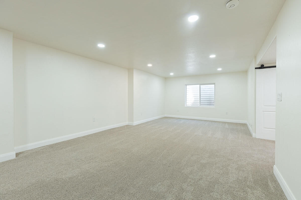 1073 S 4425 W, Cedar City, photo 20 of 40