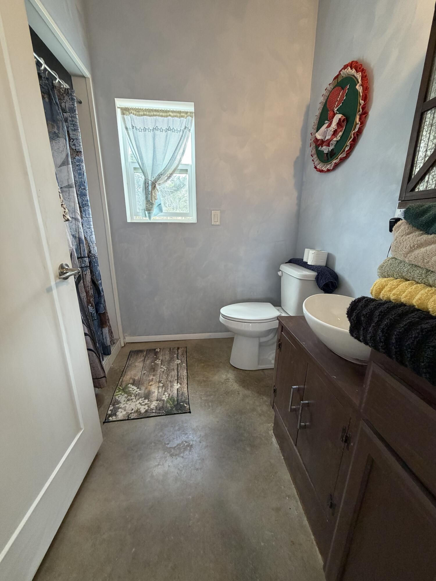 248 E 50 S, Tropic, photo 7 of 12