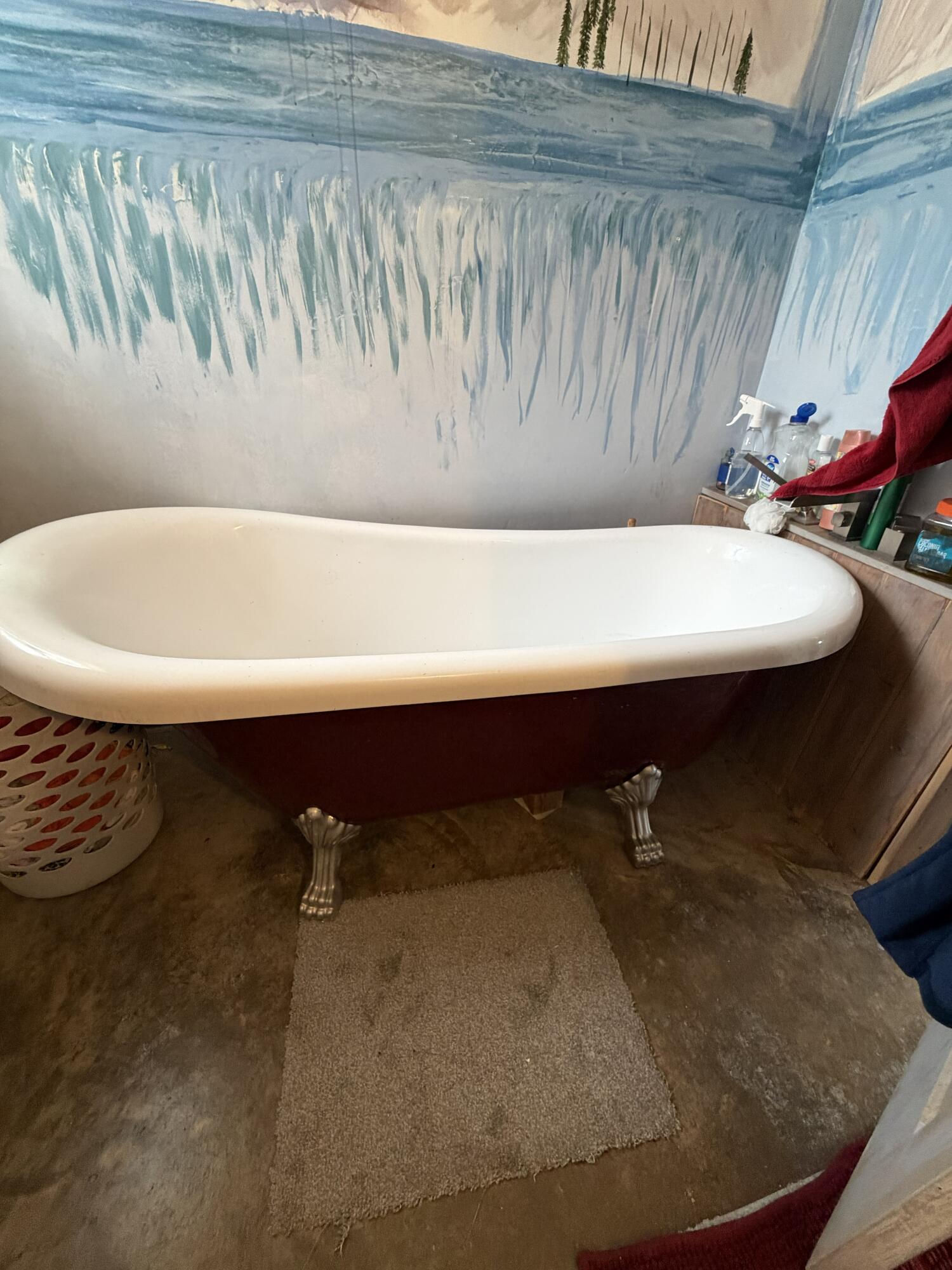 248 E 50 S, Tropic, photo 10 of 12