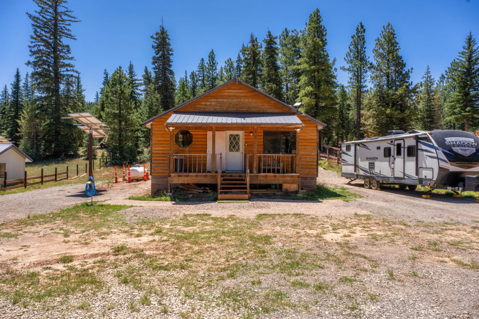1265 W Strawberry Point RD, Duck Creek Village