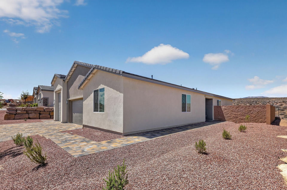 664 S Cecita Way, St George, photo 3