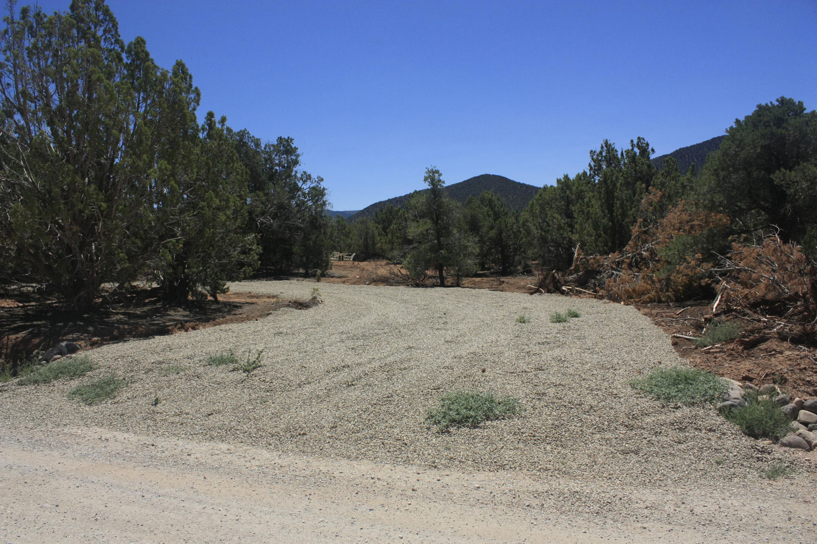 17729 W Harmony LN, Cedar City, photo 2 of 7